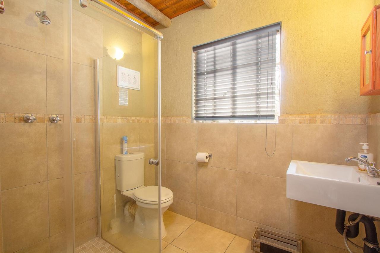 Ferienwohnung Kudus Crest Bush Retreat Marloth Park Exterior foto